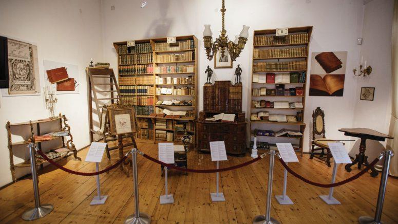 Zbirka knjiga grofice Julijane von Normann-Ehrenfels